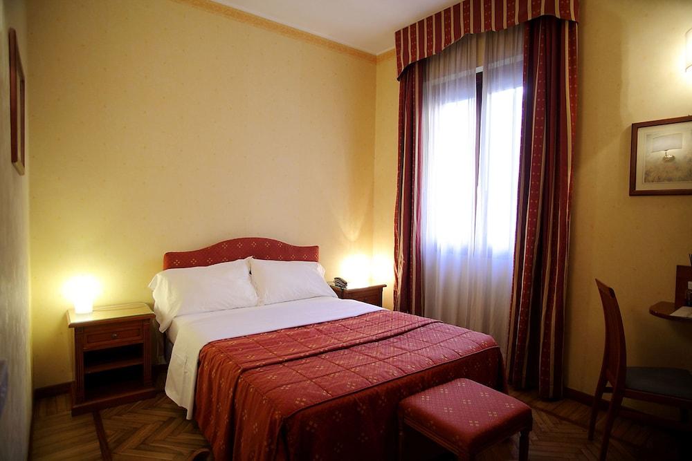 Hotel Cavour Rapallo Dış mekan fotoğraf