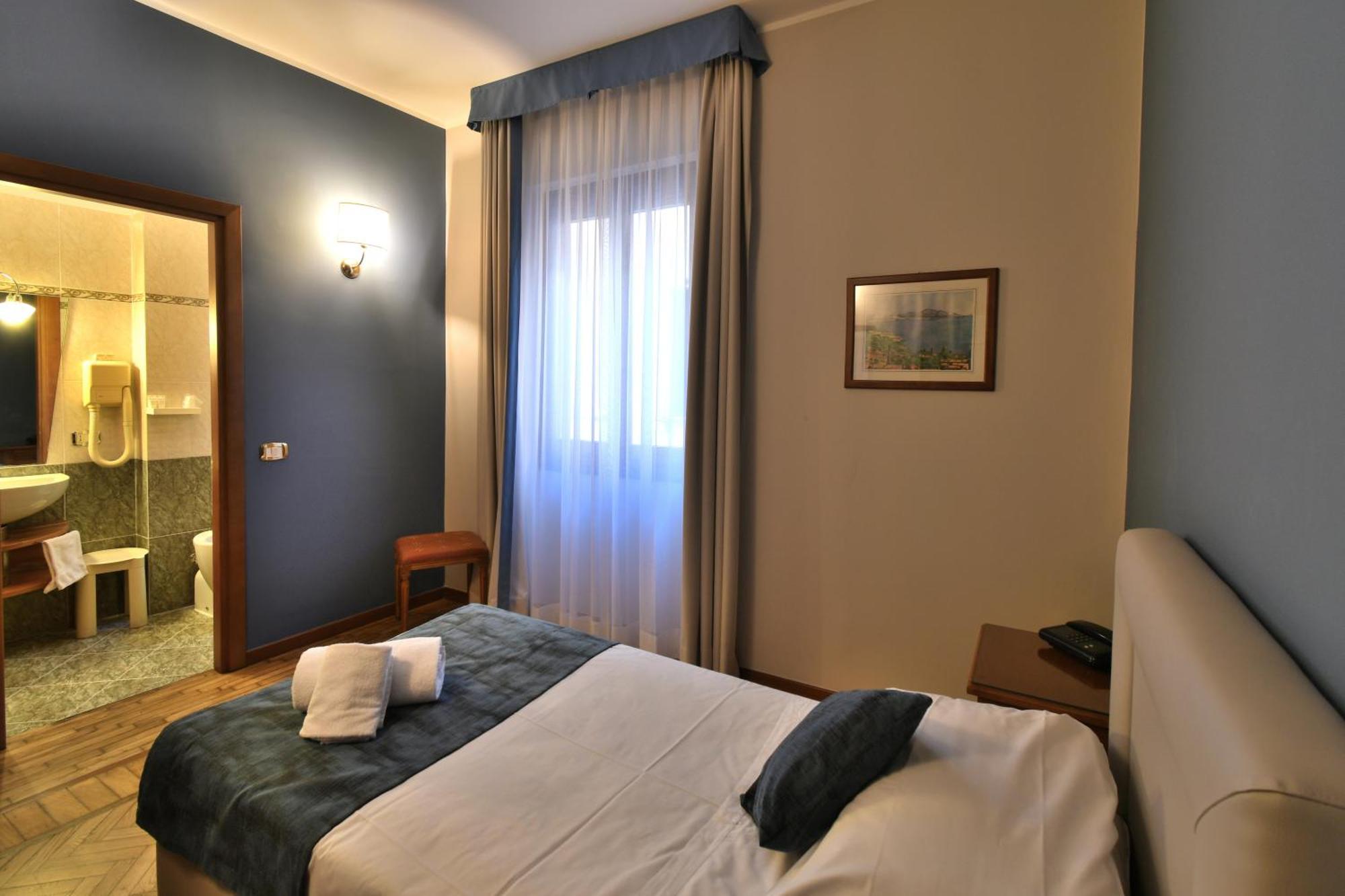 Hotel Cavour Rapallo Dış mekan fotoğraf