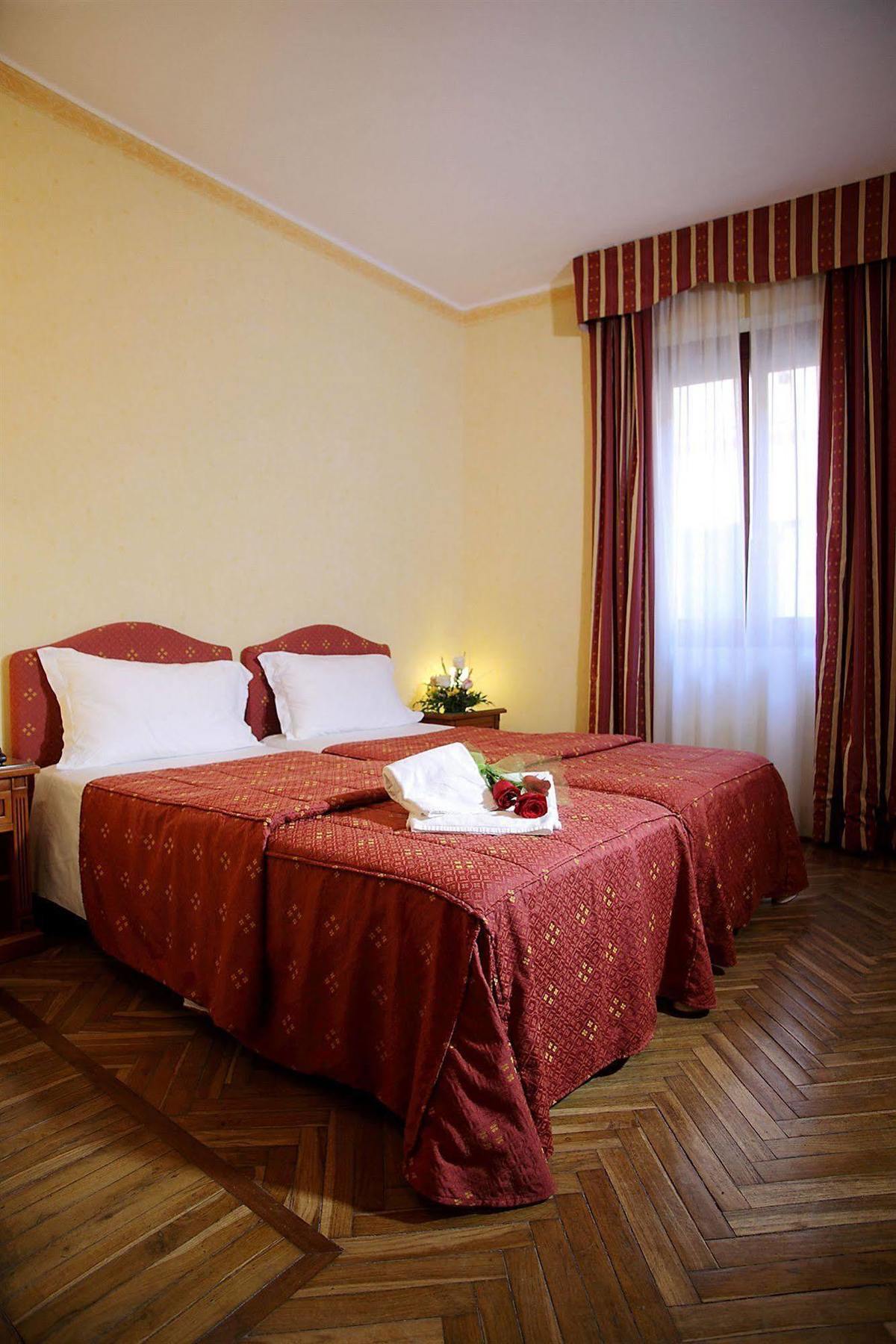 Hotel Cavour Rapallo Dış mekan fotoğraf